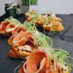 хамон брускетки